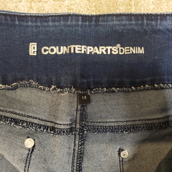 EUC Counterparts Denim skinny ankle jeans, size 14, faded/washed denim blue - Picture 6 of 7